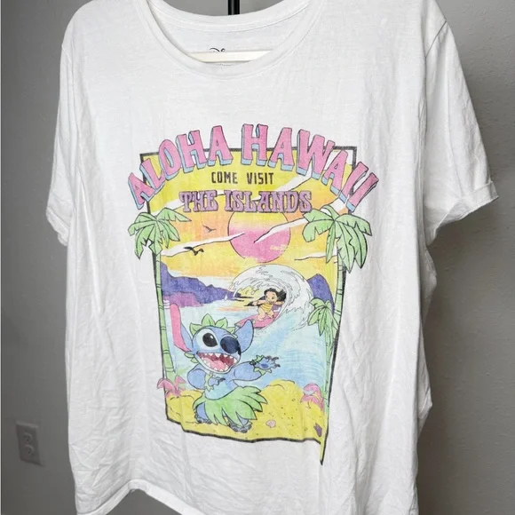 Disney Aloha Hawaii Graphic T-Shirt - Picture 10 of 15